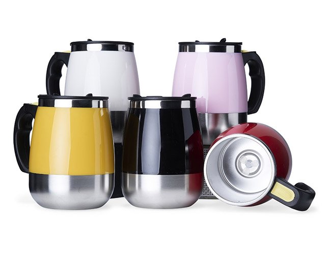 Caneca de Metal com Mixer