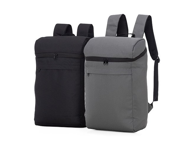 https://www.sillopromocional.com.br/content/interfaces/cms/userfiles/produtos/bt306-mochila-foto1-581.jpg