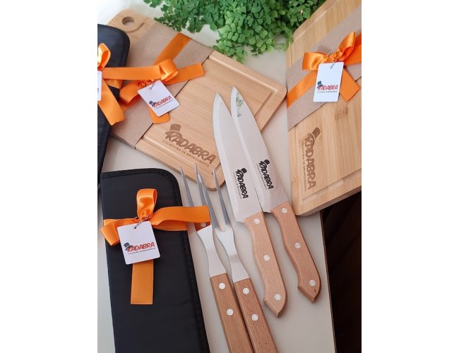 Kit Churrasco 2 Peas em Ao Inox com Estojo + Tbua de Bambu Personalizada