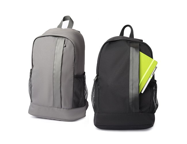 https://www.sillopromocional.com.br/content/interfaces/cms/userfiles/produtos/mc450-mochila-foto1-364.jpg